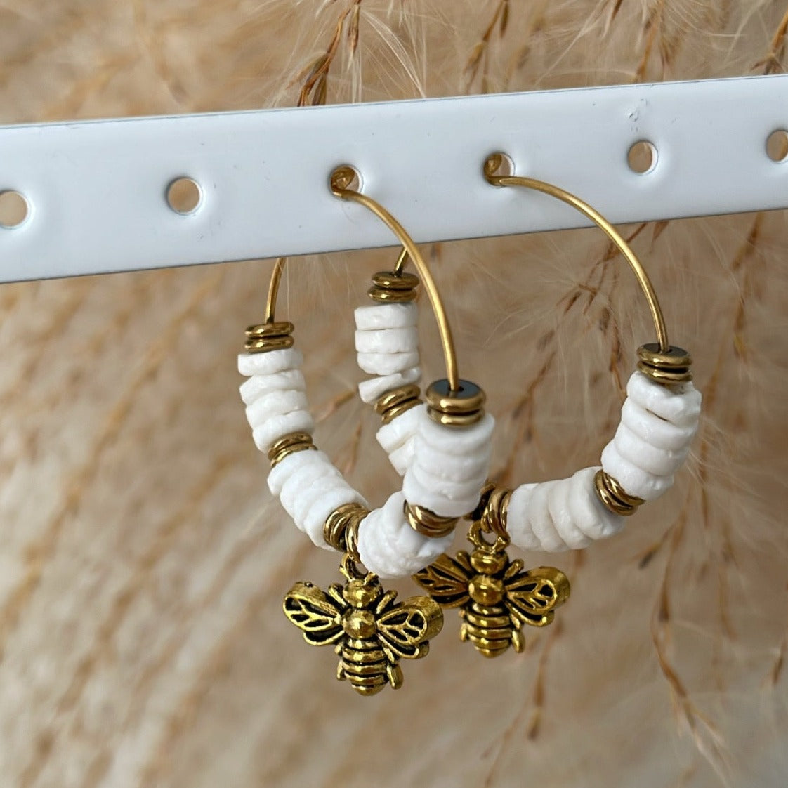 Boucles d'oreilles nacre blanche