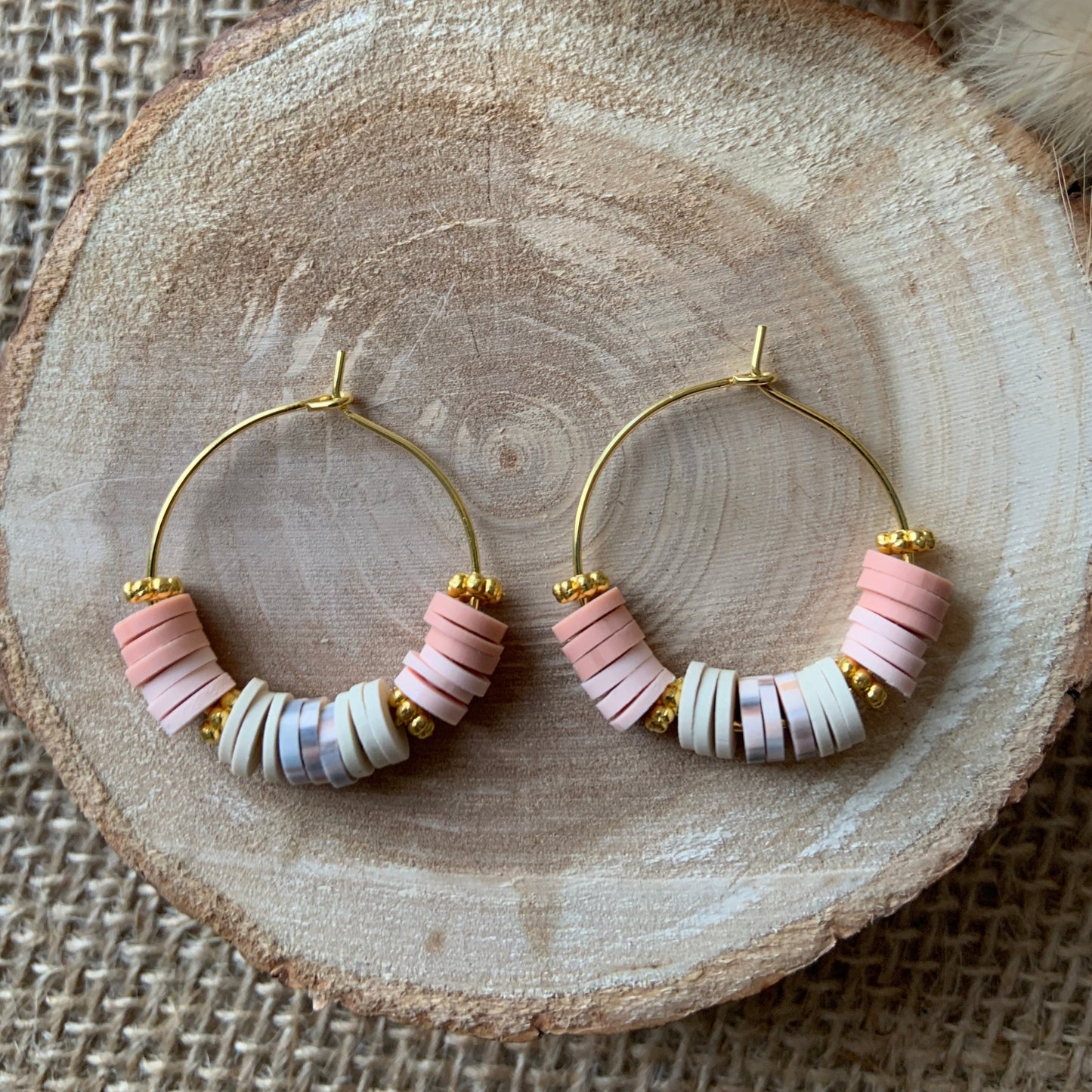 Boucles d'oreilles perles heishi