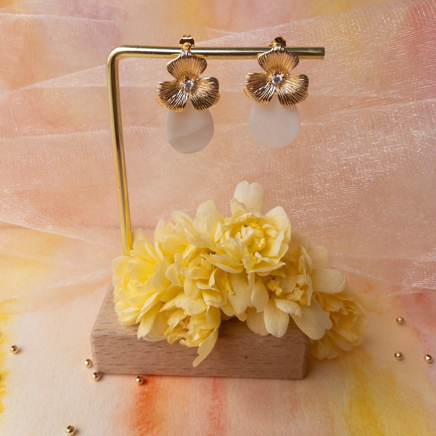 Boucles pendant nacre