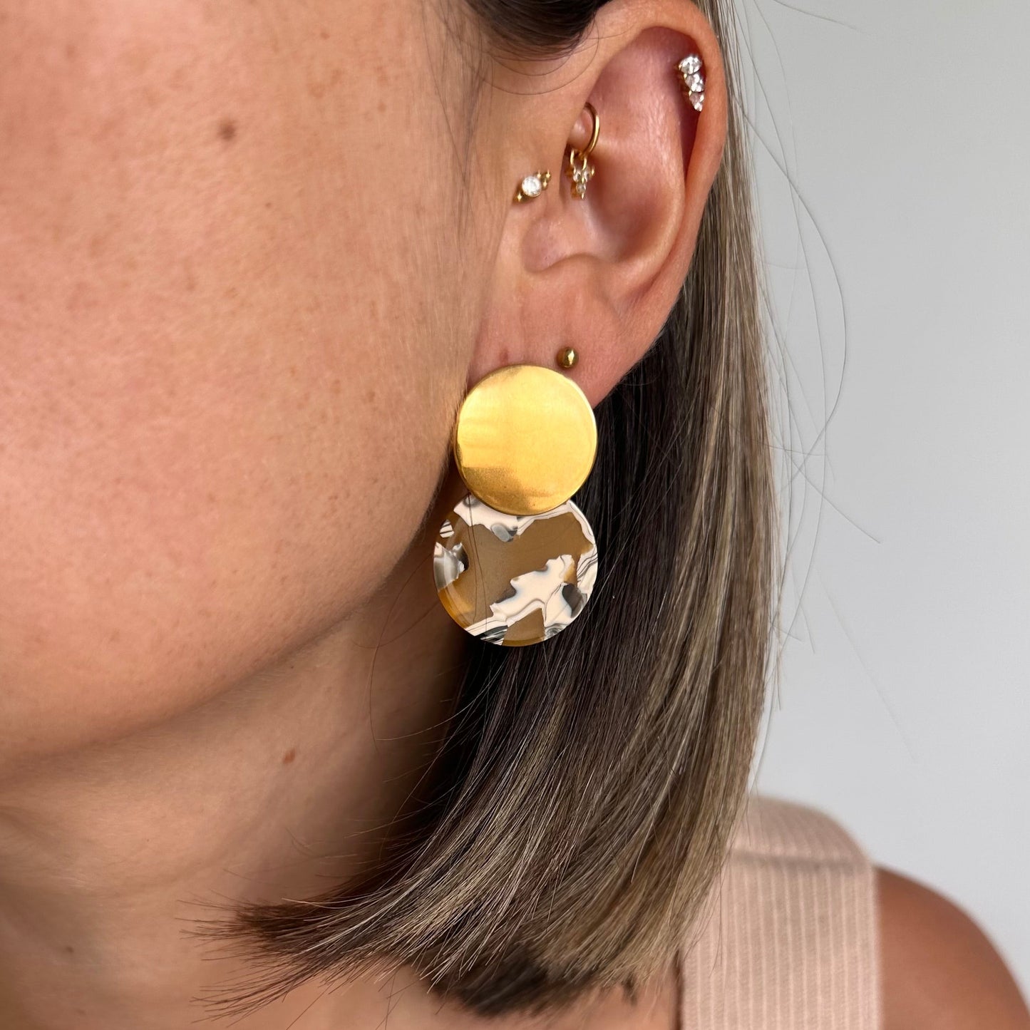 Boucles pendant acrylique