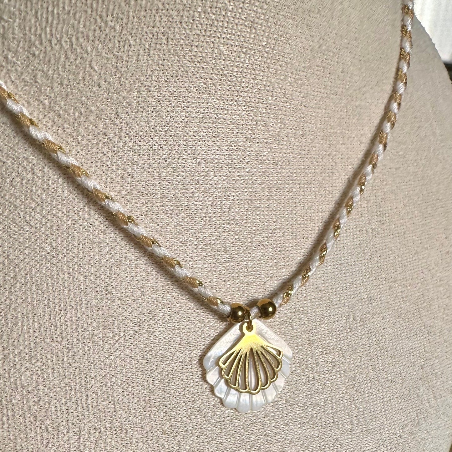 Collier cordon été