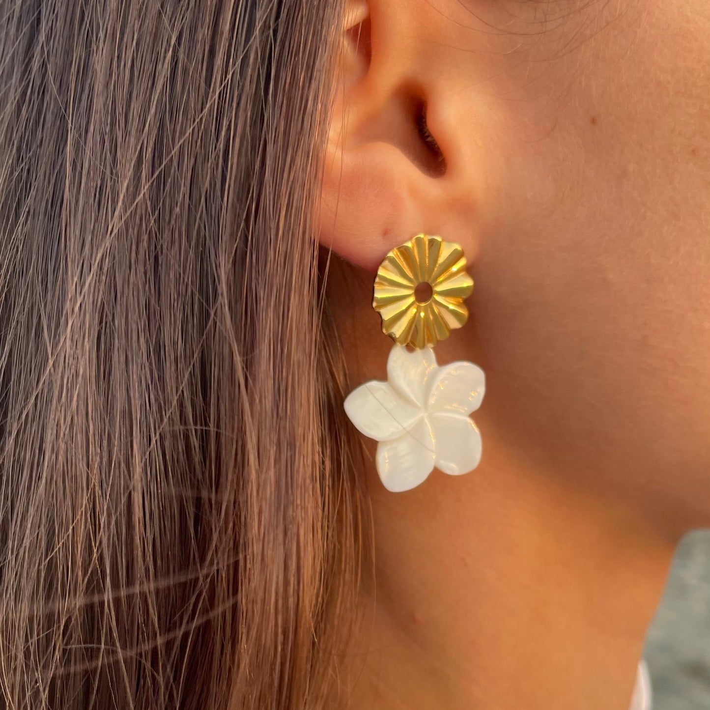 Boucles pendant nacre