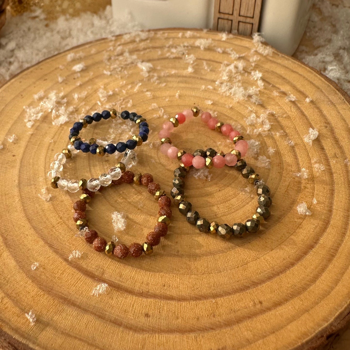 Bague perles à facettes élastique