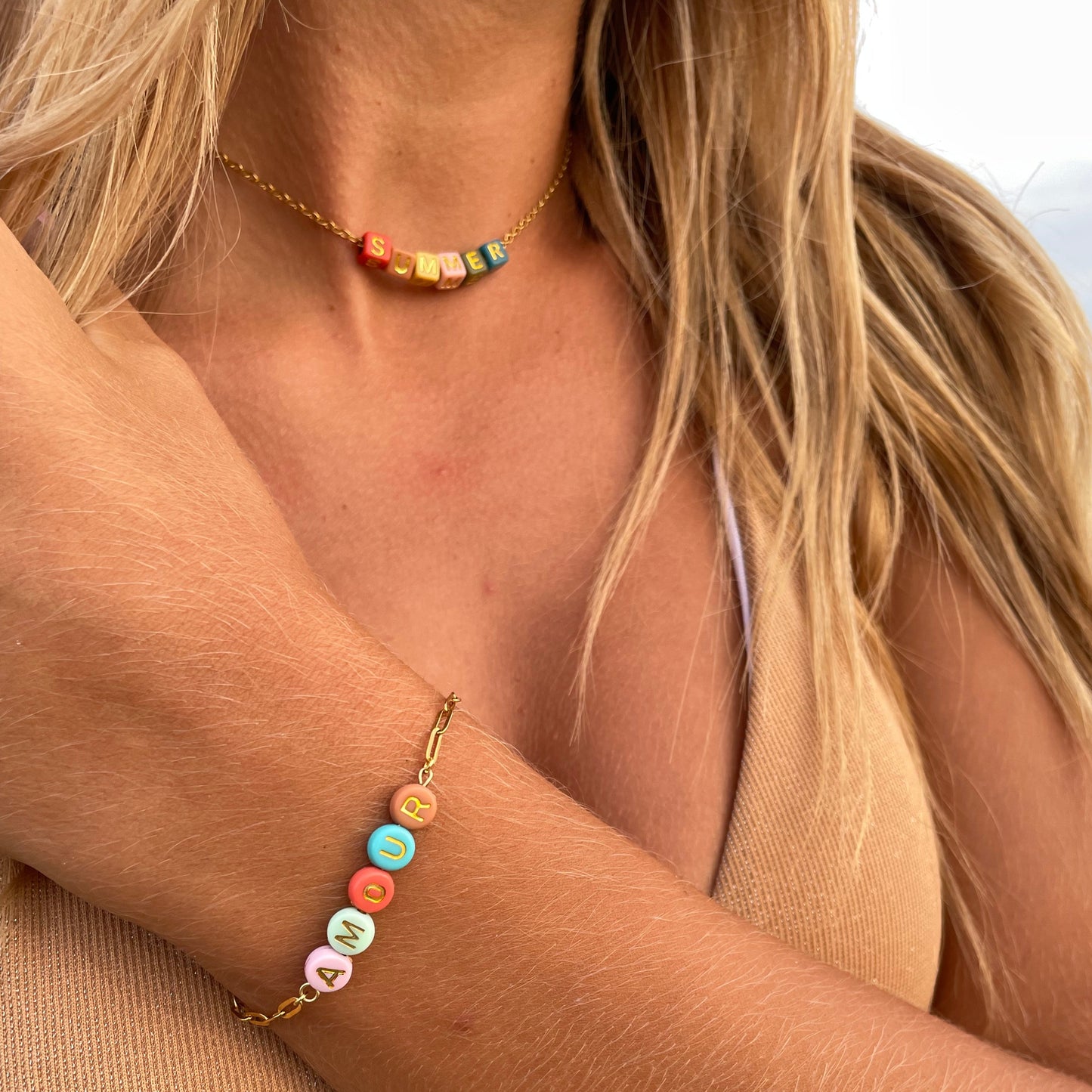 Collier personnalisé chaine fine perle cube