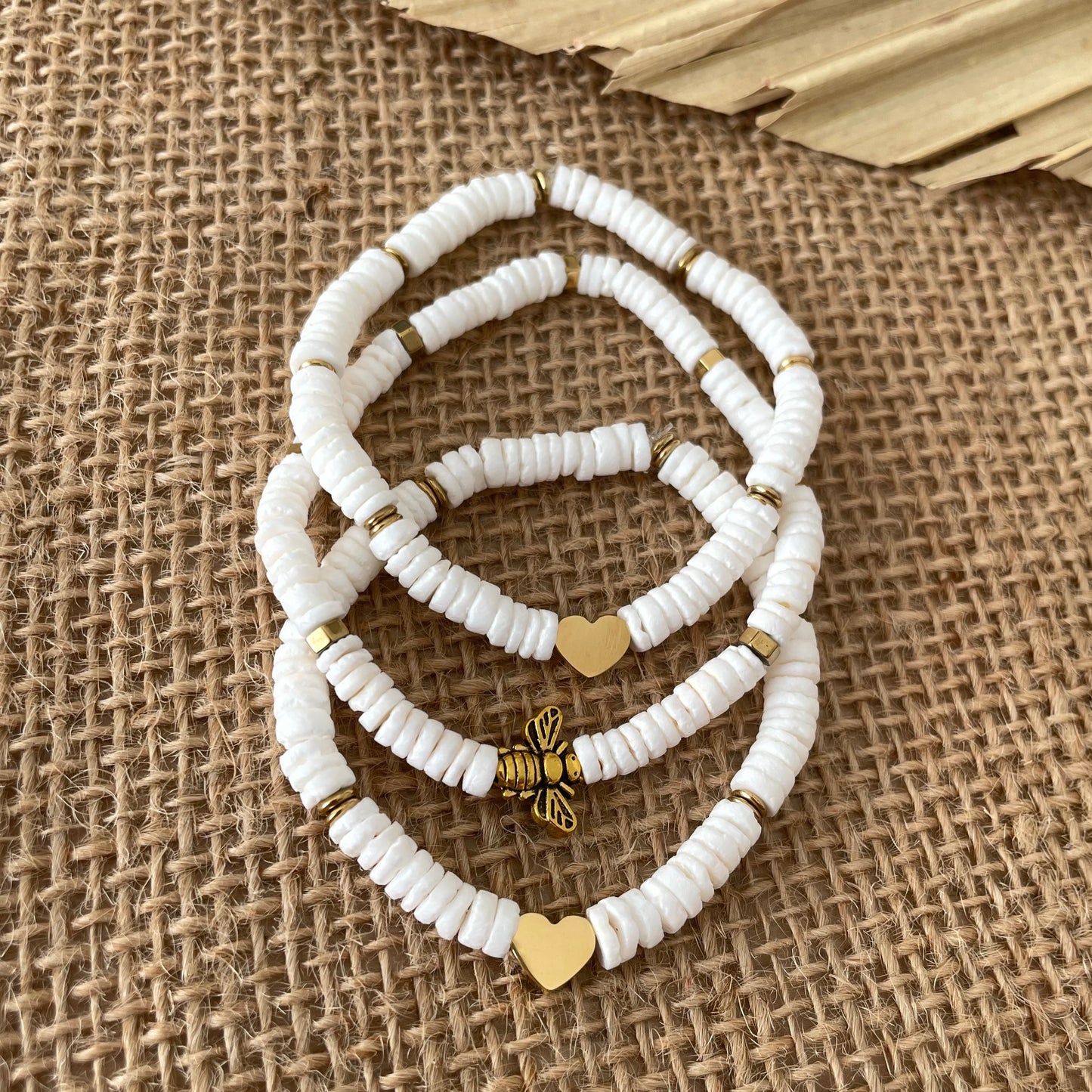 Bracelet en perle heishi de nacre blanche