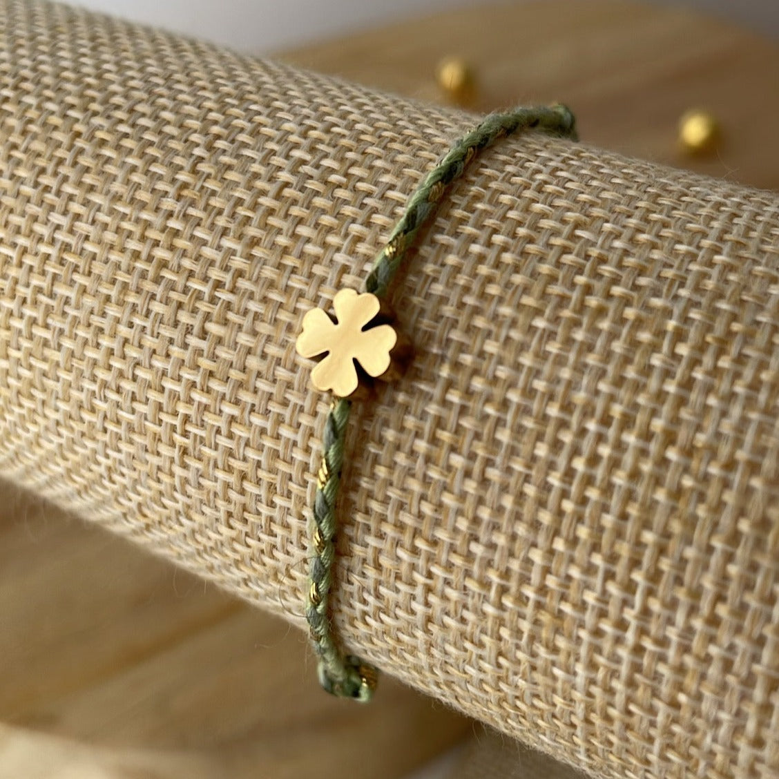Bracelet fil perle acier inoxydable