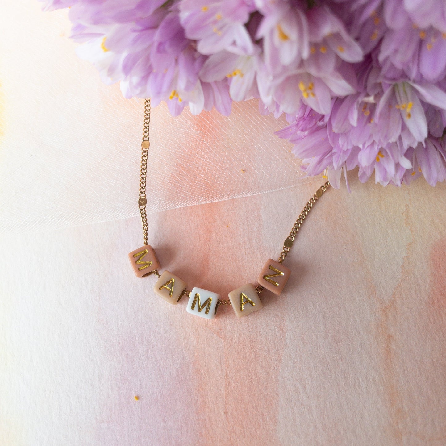 Collier personnalisé chaine fine perle cube