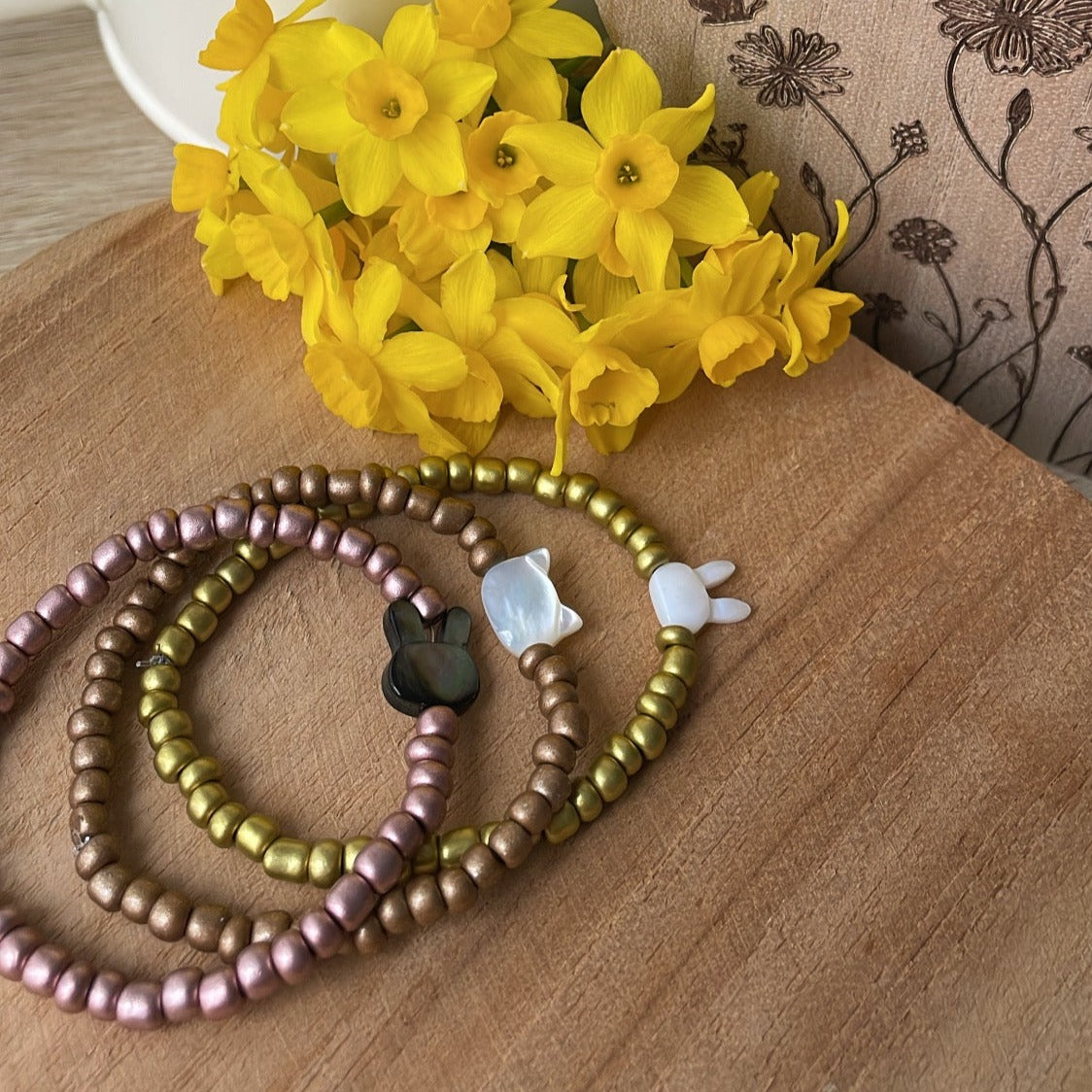 Bracelet perles rocailles métalisées