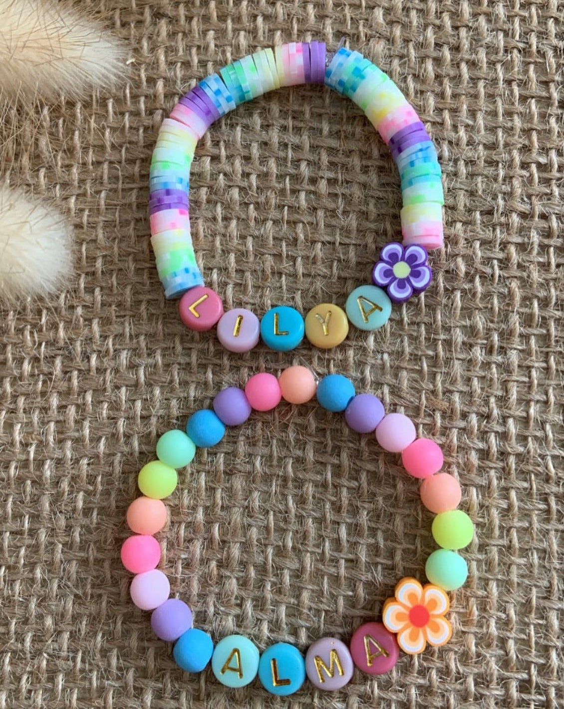 Bracelet perles multicolores enfant