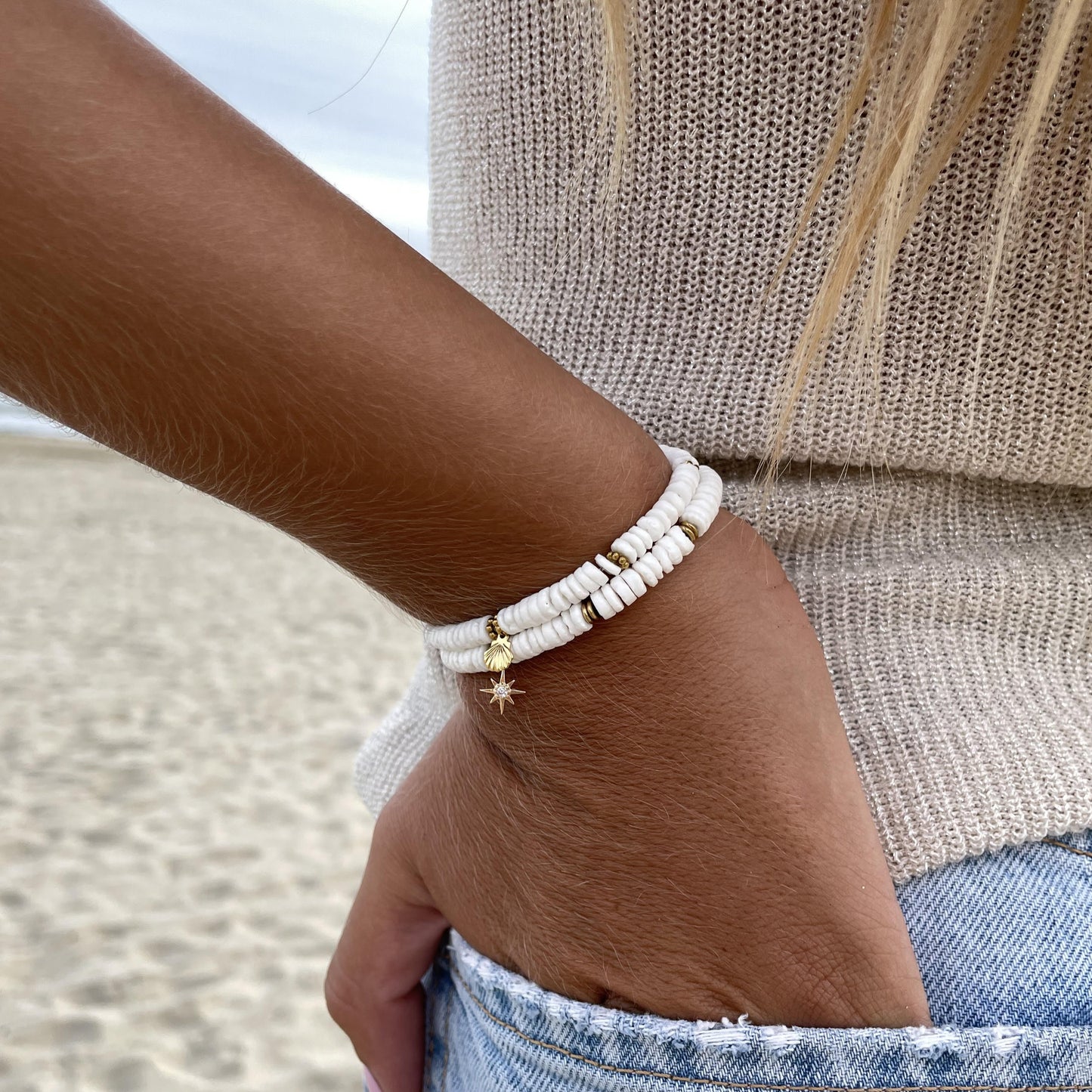 Bracelet en perle heishi de nacre blanche