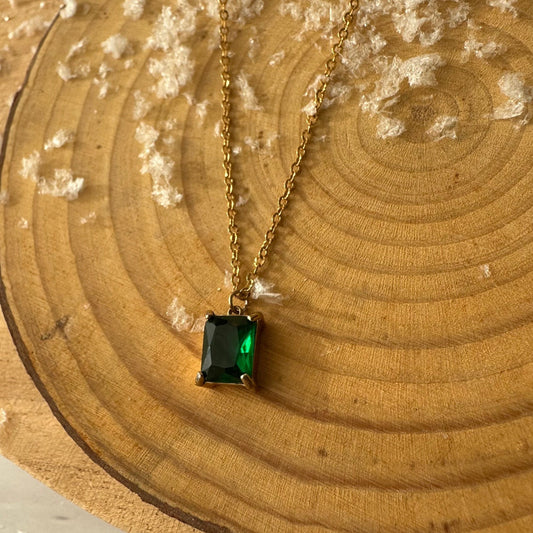 Collier diamant vert