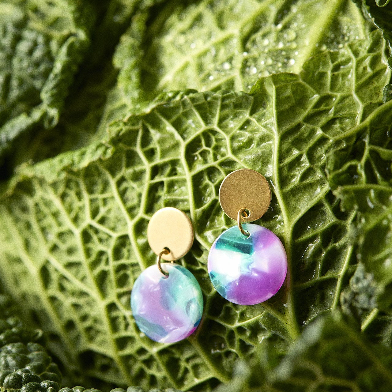 Petites boucles acrylique