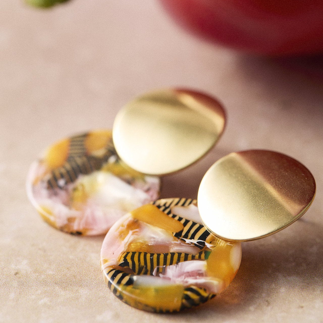 Boucles pendant acrylique